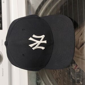 New era Yankees hat